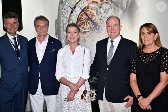 Albert est venu sans son épouse Charlène
Exclusif - Le prince Albert II de Monaco et sa soeur la princesse Caroline de Hanovre ont visité la 7ème édition d'artmonte-carlo au Grimaldi Forum à Monaco, le 7 jullet 2023.