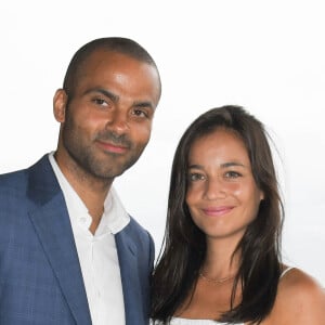 Avant d'être avec Tony Parker, la belle brune a été en couple avec deux stars du sport
Tony Parker et sa compagne Alizé Lim - Tony Parker devient l'ambassadeur des courses hippiques en France et lance une série sur la chaine Equidia à l'Hippodrome ParisLongchamp le 17 juin 2021. © Coadic Guirec / Bestimage