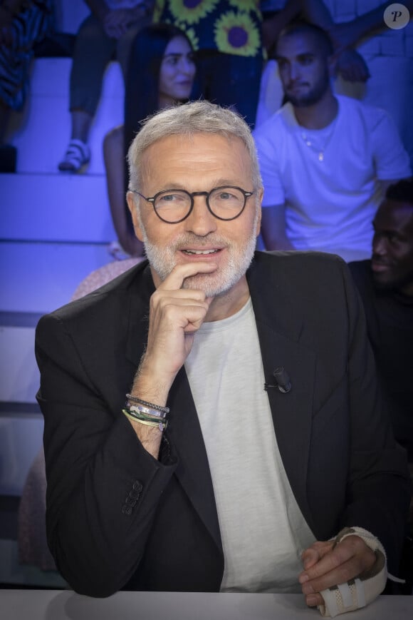 Exclusif - Laurent Ruquier sur le plateau de l'émission Touche pas à mon poste (TPMP) diffusée en direct sur C8 et présentée par C.Hanouna. © Jack Tribeca / Bestimage