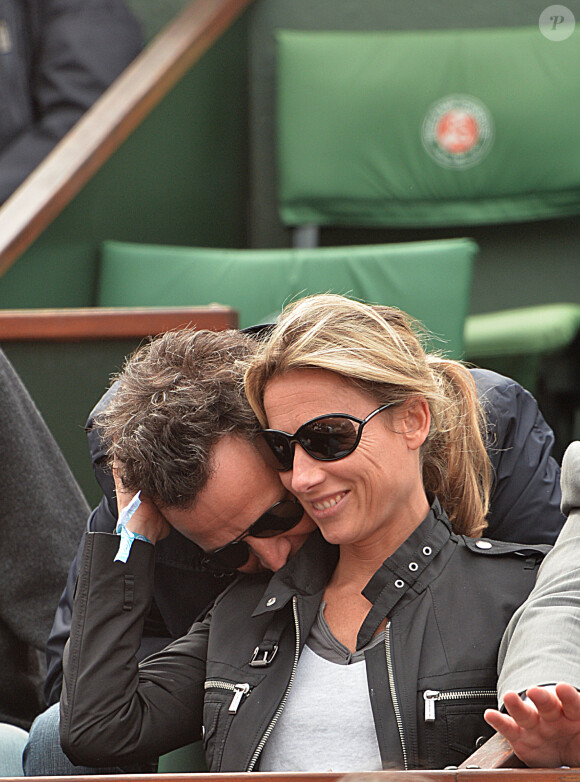 Anne-Sophie Lapix et son mari Arthur Sadoun - Jour 8 - People aux Internationaux de France de tennis de Roland Garros a Paris le 2 juin 2013.