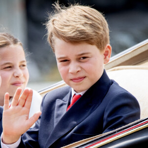 Le petit garçon fête en effet ses 10 ans.
Le prince George de Galles - La famille royale d'Angleterre lors du défilé "Trooping the Colour" à Londres. Le 17 juin 2023 