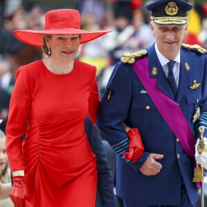 Et la reine et ses filles s'étaient mises sur leur 31 niveau look ! 
Roi Philippe et Reine Mathilde de Belgique - Célébrations de la Fête nationale de Belgique, 21 juillet 2023 à Bruxelles