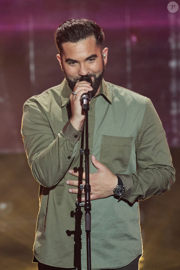 Exclusif - Kendji Girac - Enregistrement de l'émission "La fête de la Chanson française" à Paris, diffusée le 29 novembre sur France 2. Le 7 novembre 2022 © Cyril Moreau-Veeren / Bestimage