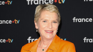 Sans filtre, Élise Lucet se confie sur son premier grand amour et son "atout de séduction énorme"