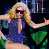 Lady GaGa donne un concer au Cardiff Inrternational Arena en Angleterre le 3 mars 2010