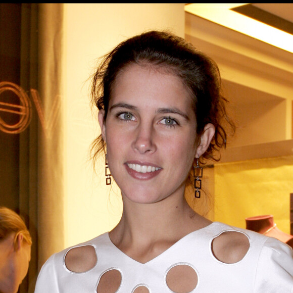 Clémence Castel - Lancement de l'opération Ela chez Cartier (Boutique Cartier rue de Rennes).