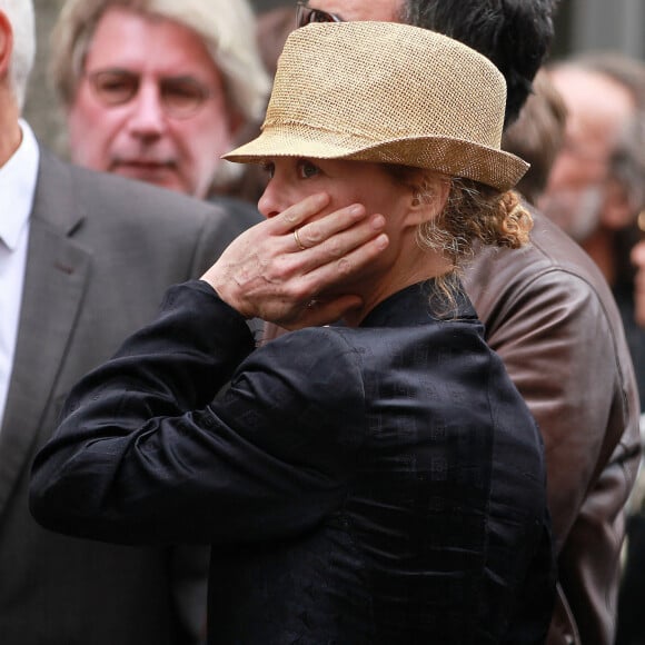 L'actrice s'est confiée sur sa vision de la maternité.
Vanessa Paradis - Sorties des obsèques de Jane Birkin en l'église Saint-Roch à Paris. Le 24 juillet 2023 © Jonathan Rebboah / Panoramic / Bestimage 