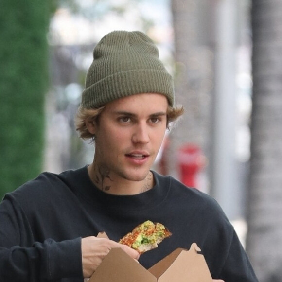 Justin Bieber a une petite faim dans les rues de Los Angeles