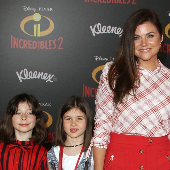 Tiffani Thiessen, et ses enfants Harper Renn et Holt Fisher - People à la première du film "Les Indestructibles 2" au El Capitan Theatre à Los Angeles. Le 5 juin 2018