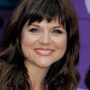 Info - Tiffani Thiessen enceinte de son deuxième enfant - Tiffani Thiessen et sa fille Harper Smith - People au "Disney Doc Mobile Tour" a New York, le 21 aout 2013.