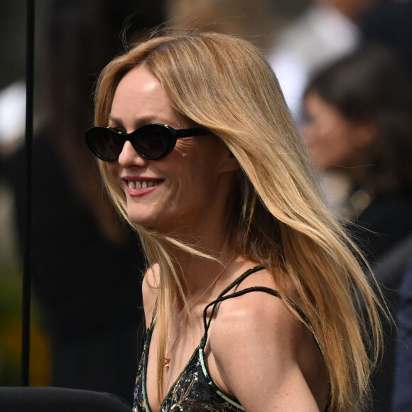 Vanessa Paradis - Arrivées au défilé de mode Chanel collection Haute Couture Automne/Hiver 2023/24 lors de la Fashion Week de Paris (PFW), à Paris, France, le 4 juillet 2023. 