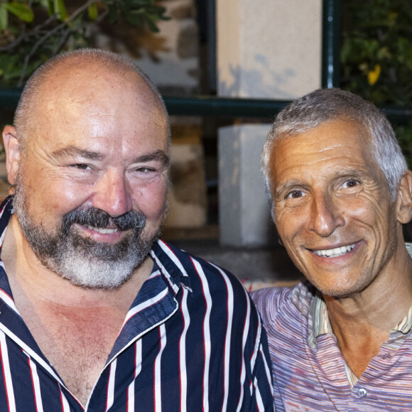 Exclusif - Christophe Lidon, Nagui - Représentation de la pièce "Brexit sentimental" au théâtre de Verdure lors du Festival de Ramatuelle. Le 2 août 2023 © Cyril Bruneau / Festival de Ramatuelle / Bestimage