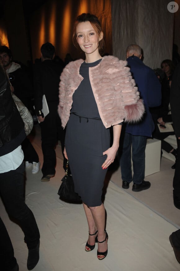 Audrey Marnay lors du défilé Nina Ricci pour la fashion week prêt-à-porter automne-hiver à Paris le 4 mars 2010
