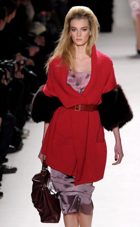 Le défilé Nina Ricci pour la fashion week prêt-à-porter automne-hiver à Paris le 4 mars 2010