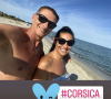 En effet, Marc Geiger a fait le voyage avec sa compagne, une très jolie brunette dénommée Magali.
Marc Geiger (Ça commence aujourd'hui) pendant ses vacances en Corse avec sa compagne Magali Nicolino. Instagram