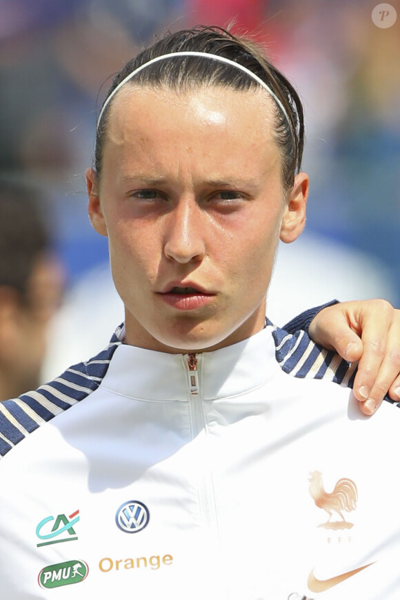 La jeune femme de 27 ans été retrouvée morte dans un appartement de Turin, où vit la gardienne des Bleues
Pauline Peyraud Magnin (France) - Match amical entre l'équipe de France féminine de football et la Thaïlande à Orléans le 25 Mai 2019 © Gwendoline Le Goff / Panoramic / Bestimage