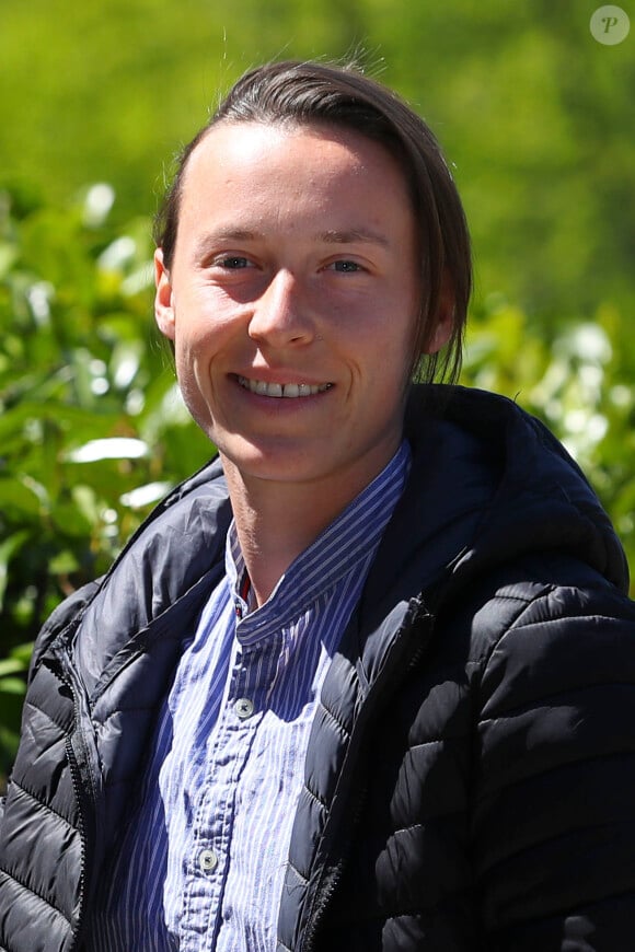 Pauline Peyraud Magnin, joueuse de l'équipe de France de Football, arrive à Clairefontaine pour un stage de préparation en vu de la Coupe du monde féminine de football. Clairefontaine, le 13 mai 2019.