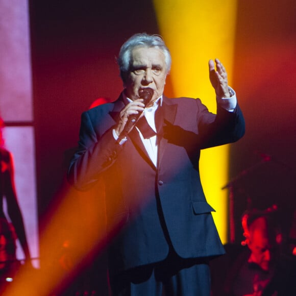 Exclusif - Michel Sardou - Ultime concert de Michel Sardou pour la dernière date de son spectacle "La dernière danse" à la Seine Musicale à Boulogne-Billancourt le 12 avril 2018. Le chanteur a rassemblé plus de 400 000 spectateurs pour une tournée de 82 concerts. © Pierre Perusseau/Bestimage 