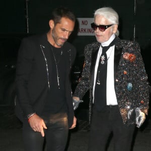 Ses autres héritiers également.
Sébastien Jondeau et Karl Lagerfeld - Les célébrités arrivent à la soirée Chanel à New York, le 23 octobre 2017 