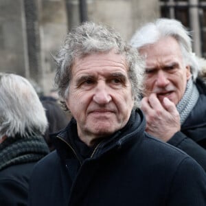 François-Eric Gendron, Gérard Leclerc - Sorties des obsèques de Philippe Tesson en l'église Saint-Germain des-Prés à Paris le 10 février 2023. © Christophe Clovis / Bestimage 