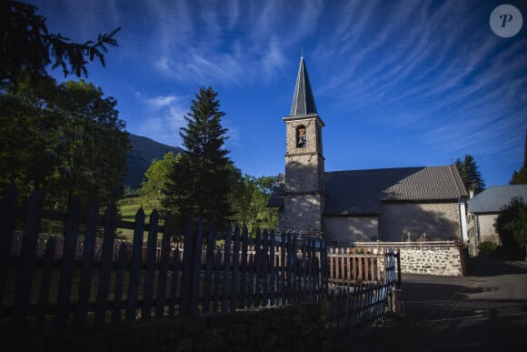 L'église du village du Haut-Vernet où séjournait l'enfant porté disparu, Émile, 2 ans et demi © Thibaut Durand/ABACAPRESS.COM