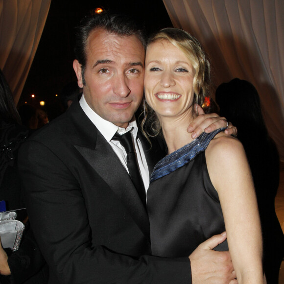 Alexandra Lamy a formé un couple mythique avec Jean Dujadin.
ALexandra Lamy, Jean Dujardin - Arrivées au Fouquet's - 37e cérémonie des César deux-mille-douze.