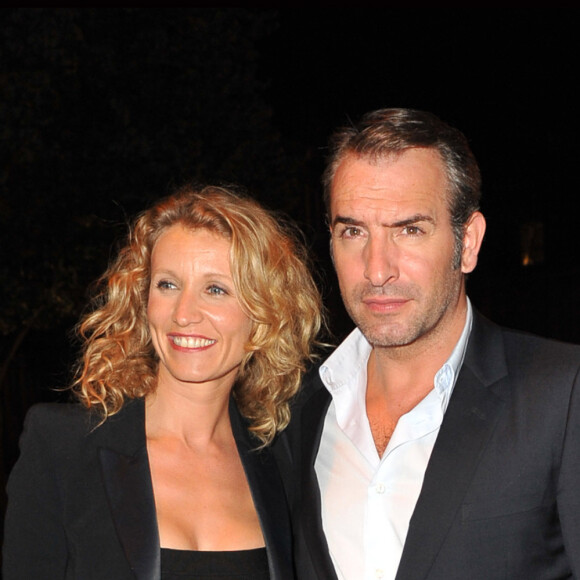 Jean Dujardin et Alexandra Lamy - Soirée pour le film "The Artist", à l'issue de la projection en avant-première au Grand Rex.