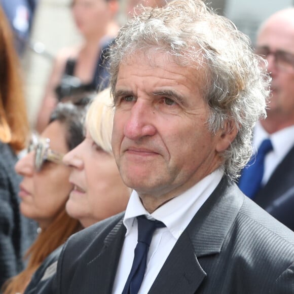 Gérard Leclerc - Sortie des obsèques de Pierre Bellemare à l'église Saint-Roch de Paris, France.