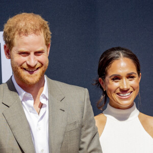 Le prince Harry, duc de Sussex et Meghan Markle, duchesse de Sussex, arrivent à l'hôtel de ville pour l'événement Invictus Games Dusseldorf 2023 One Year to Go, à Düsseldorf, Allemagne, le 6 septembre 2022. 