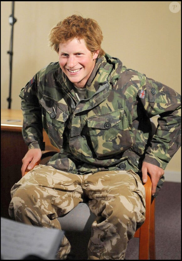 D'où il avait dû être rappatrié d'urgence pour des histoies de sécurité.
Le prince Harry - Interview à son retour d'Afghanistan le 2 mars 2008.