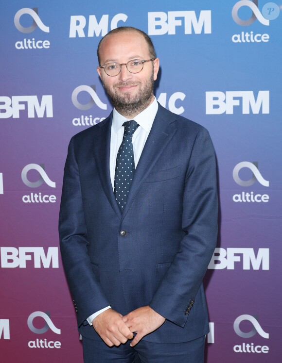 Arthur Dreyfuss lors de la conférence de presse de rentrée BFM TV. - RMC du groupe Altice France à Paris, France, le 31 août 2023. © Coadic Guirec/Bestimage