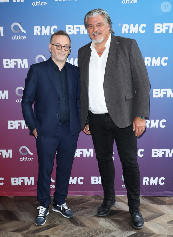 Karim Nedjar et David Douillet lors de la conférence de presse de rentrée BFM TV. - RMC du groupe Altice France à Paris, France, le 31 août 2023. © Coadic Guirec/Bestimage