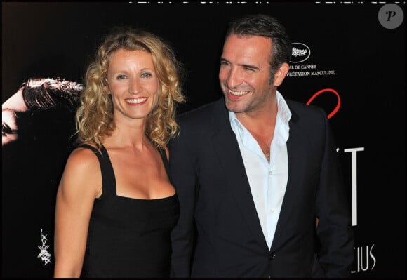 Jean Dujardin et Alexandra Lamy - Avant Première de "The Artist" au Grand Rex à Paris.