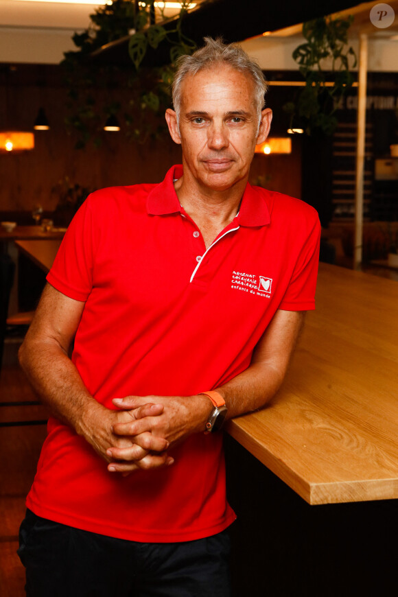 Exclusif - Paul Belmondo - Portraits des personnalités lors de la 20ème édition de "l'étape du coeur" de l'association "Mécénat Chirurgie Cardiaque" (MCC) lors du tour de France 2023 à l'hôtel Ibis Mériadeck de Bordeaux, France, le 06 juillet 2023. © Christophe Clovis / Bestimage 