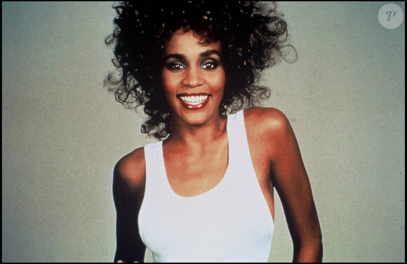 Après deux mois d'investigations, on apprenait qu'elle était morte d'une noyade accidentelle.
Archives - La chanteuse Whitney Houston