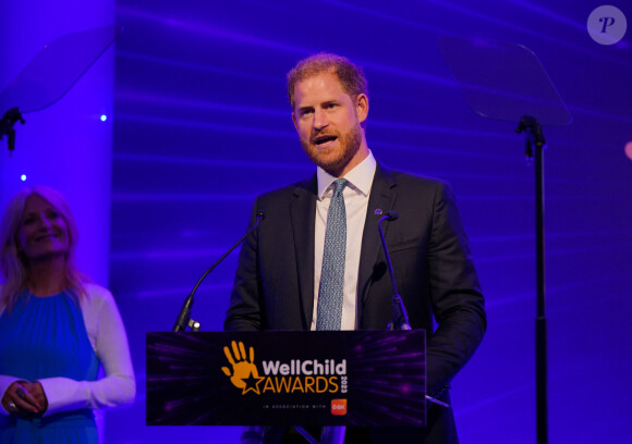 Qui va, à nouveau, rencontrer des athlètes de talent ! 
Le prince Harry, duc de Sussex, lors des WellChild Awards 2023 au Hurlingham Club, Ranelagh Gardens, à Londres, Royaume Uni, le 7 septembre 2023.