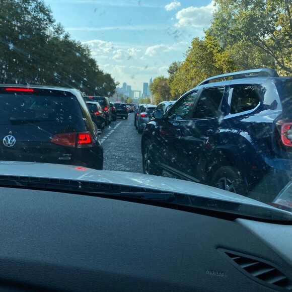 L'animatrice qui est de passage à Paris ne supporte plus les désagréments de la capitale.
Christine Bravo, de passage à Paris, a poussé un gros coup de gueule sur la capitale.