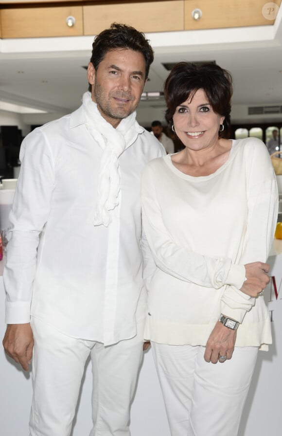 Ils se sont rencontrés en 1995
Liane Foly et son producteur Laurent Baron - La 4ème édition du "Brunch Blanc" sur le bateau "L'Excellence" à Paris, le 29 juin 2014.