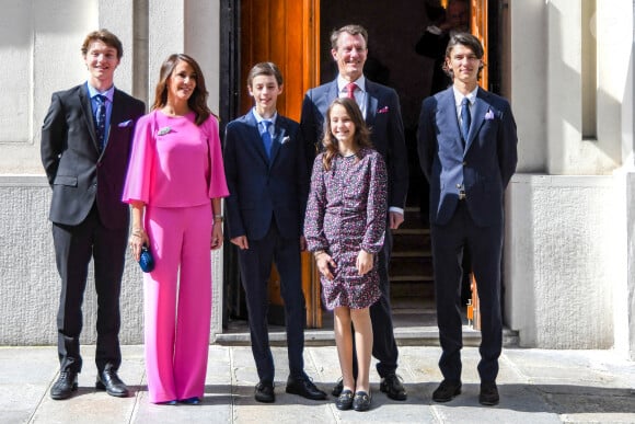 Le prince Felix de Danemark, La princesse Athena de Danemark, La princesse Marie de Danemark, Le prince Henrik de Danemark, Le prince Joachim de Danemark, Le prince Nikolai de Danemark - Confirmation du prince Henrik de Danemark en l'Eglise danoise à Paris, le 18 mai 2023. © Clément Prioli / Bestimage 