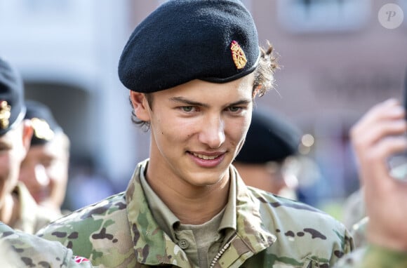 Le prince Nikolaï de Danemark, fils du prince Joachim et de la comtesse Alexandra, défile lors d'une cérémonie en hommage aux soldats danois à Varde le 5 septembre 2018. 