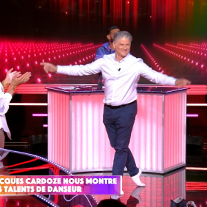 Jacques Cardoze bluffe les chroniqueurs de "TPMP" avec ses talents de danseur.