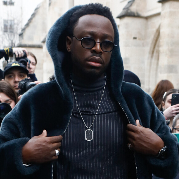 Les heures passent et les chiffres grimpent de manière catastrophique.
Dadju - Défilé de mode prêt-à-porter automne-hiver "Lanvin" au Collège des Bernardins lors de la Fashion Week de Paris. © Christophe Clovis-Veeren / Bestimage