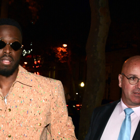 Exclusif - Dadju - Arrivées au défilé de mode Messika haute joaillerie 2022 collection " Beyond The Light " lors de la fashion week prêt-à-porter femme printemps-été 2023. Le 29 septembre 2022