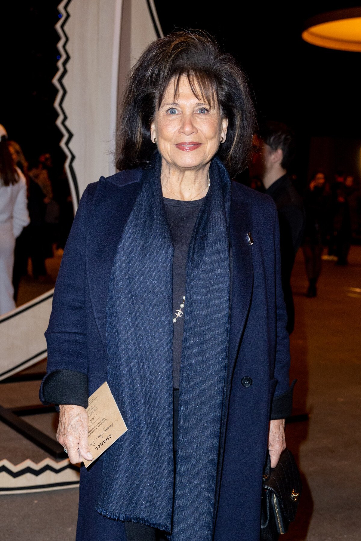 Photo : Anne Sinclair au défilé Chanel Haute Couture printemps / été 2023  lors de la fashion week à Paris le 24 janvier 2023. © Olivier Borde /  Bestimage - Purepeople