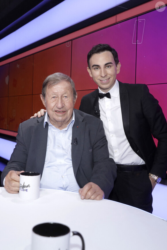 "On m'a inscrit très tard [à la retraite], on a commencé à me la payer à partir de 1990", explique-t-il
Exclusif - Guy Roux - Jordan de Luxe avec ses invités de l'émission "Chez Jordan de Luxe" à Paris le 5 septembre 2023. © Cédric Perrin / Bestimage