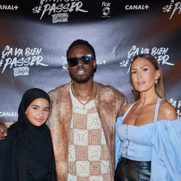 Il a donc retrouvé famille, amis et proches le 12 septembre 2023 au Royal Monceau de Paris.
Exclusif - Dadju, Vitaa et sa belle-fille - Soirée pour la série documentaire "Ça va bien se passer, Dadju" au Royal Monceau à Paris, le 12 septembre 2023. © Cyril Moreau/Bestimage