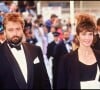 Anne Parillaud a également partagé sa vie avec Luc Besson. 
Anne Parillaud et Luc Besson - Festival de Cannes 1990