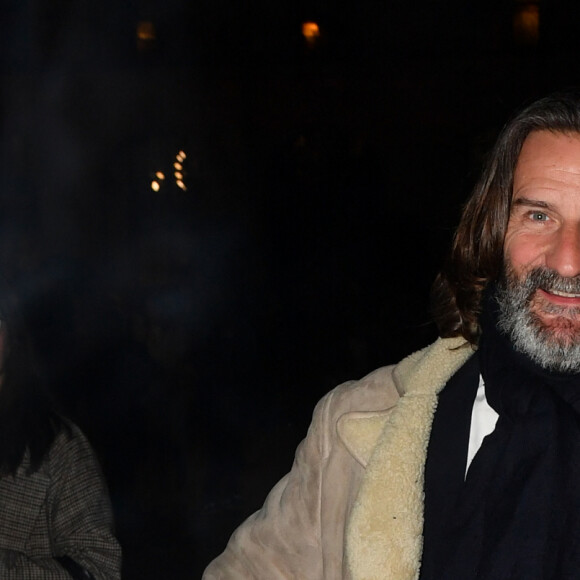 Un évènement traumatisant à la suite duquel il a développé du diabète, à cause du stress.
Frédéric Beigbeder - Arrivées au défilé de mode prêt-à-porter automne-hiver 2023/2024 "Schiaparelli", à l'hôtel d'Evreux, place Vendôme, lors de la Fashion Week de Paris. Le 2 mars 2023 © Veeren-Christophe Clovis / Bestimage 