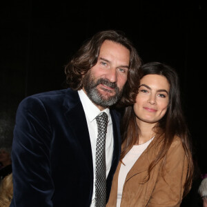 Exclusif - Frederic Beigbeder avec sa femme Lara Micheli à la 1ère édition des "Plumes d'Or du Vin et de la Gastronomie" au Pavillon Vendôme à Paris. Cette soirée récompensait, les meilleurs journalistes français et étrangers spécialisés dans le domaine du vin et de la gastronomie mais également une personnalité de renom étant très impliquée dans ces domaines. La soirée réunissait pas moins de 3 grands chefs étoilés (Anne-Sophie Pic, Arnaud Lallement et Sang Hoon Degeimbre) ainsi que le concours du chef Paul Pairet. Une première édition très épicurienne, placée sous les signes du talent et de l'élégance. Paris, le 19 mai 2016.