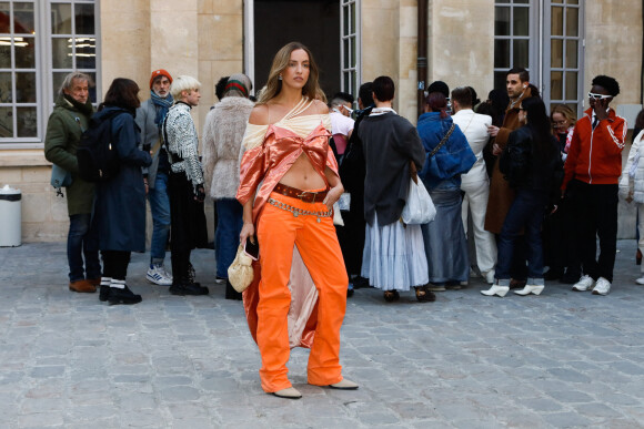 Carla Ginola au défilé de mode Femmes prêt-à-porter automne-hiver 2023-2024 "Weinsanto" lors de la fashion week de Paris. Le 27 février 2023 © Christophe Clovis / Bestimage 